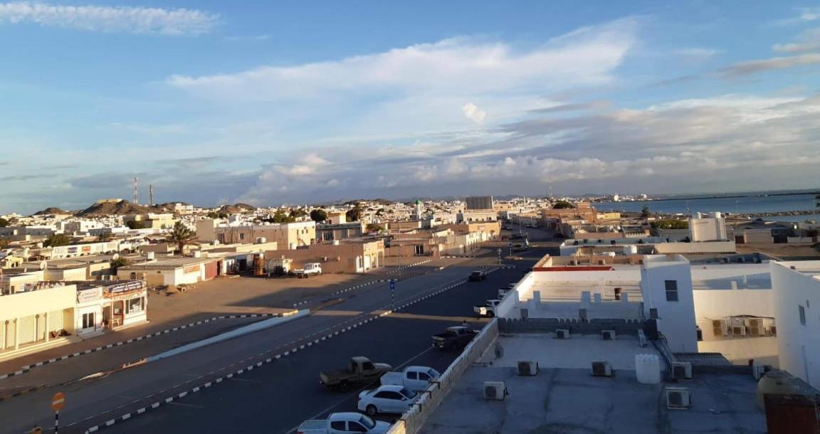 Al Jood Hotel Apartment Hilf Luaran gambar